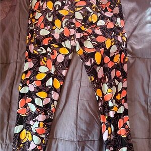 LuLaRoe Women’s Leggings with Christmas Lights Pattern